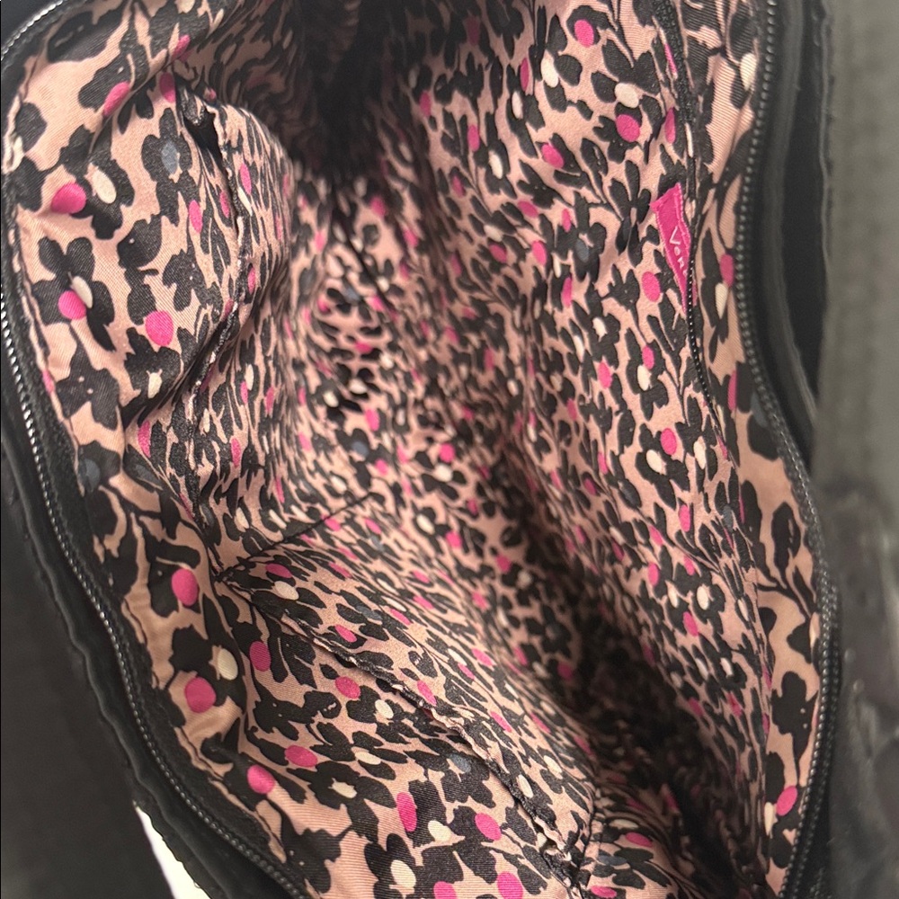 NWT Vera Bradley Black Quilted Crossbody Messenger Bag - Picture 3 of 7